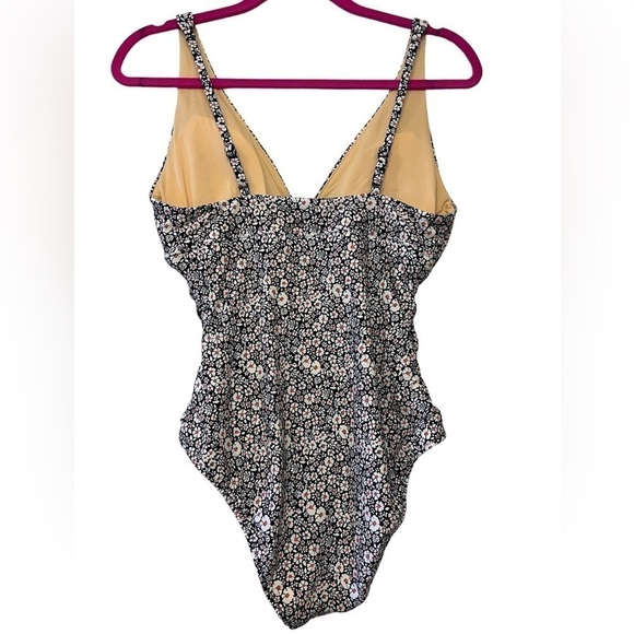 Floral print one piece swimsuit size 10 - Picture 2 of 7